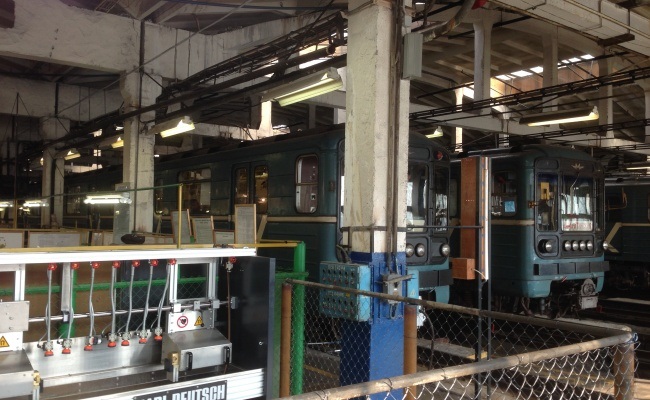 Магнитопорошковый дефектоскоп DEUTROFLUX UWE 600